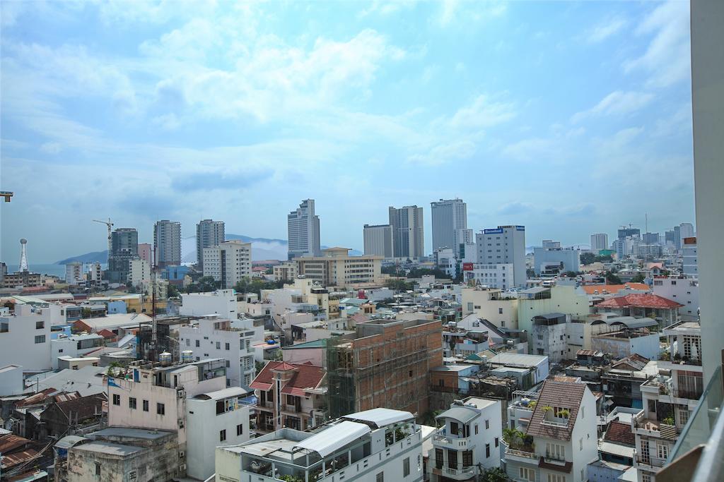 Den Long Do Hotel Nha Trang Luaran gambar