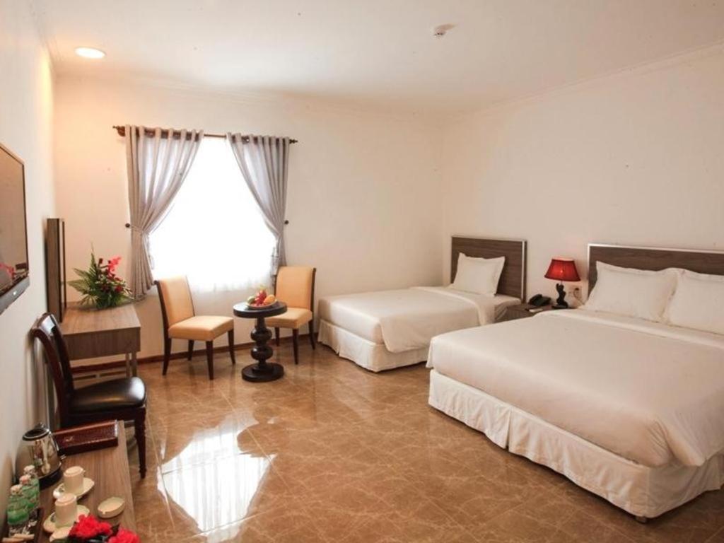 Den Long Do Hotel Nha Trang Luaran gambar