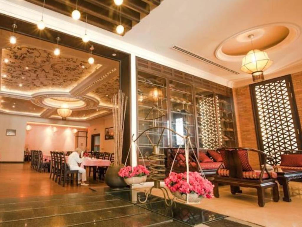 Den Long Do Hotel Nha Trang Luaran gambar