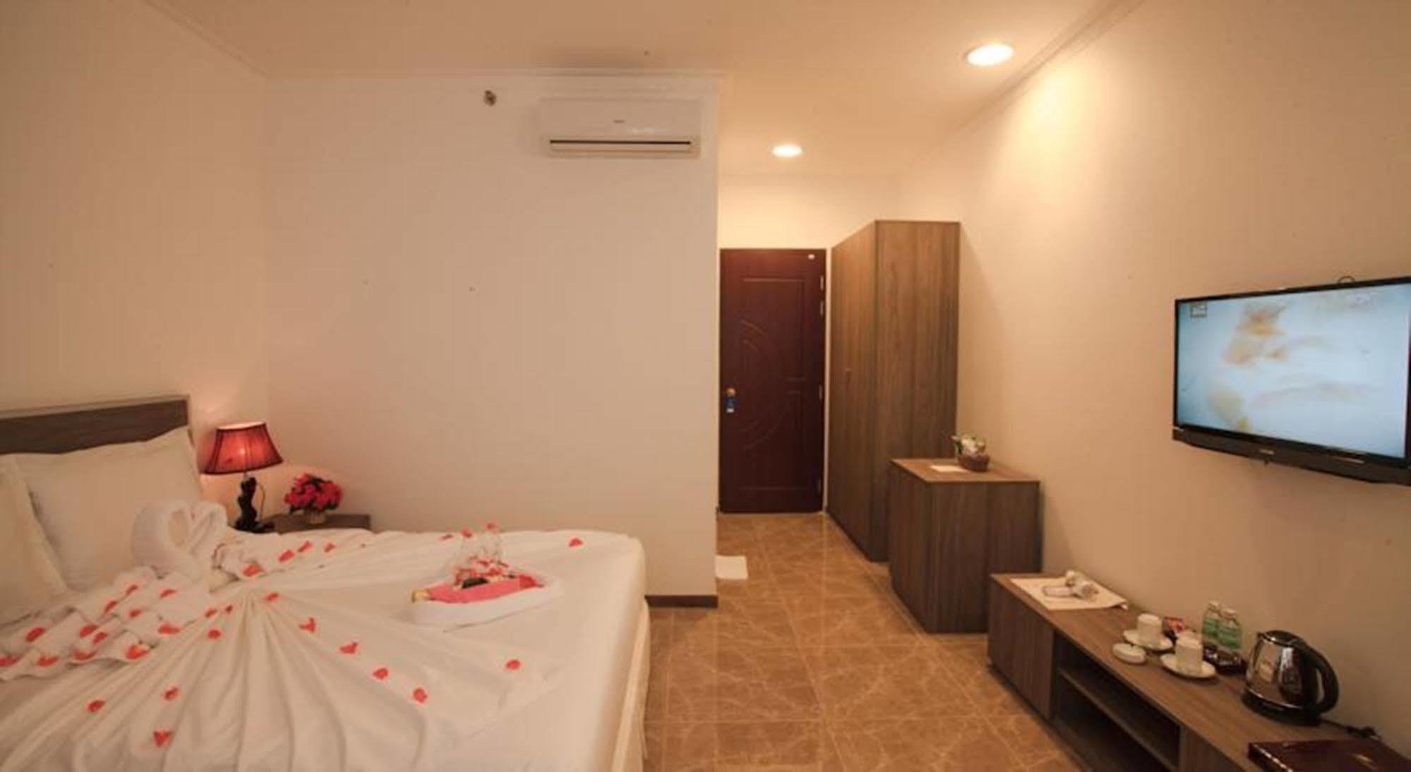 Den Long Do Hotel Nha Trang Luaran gambar