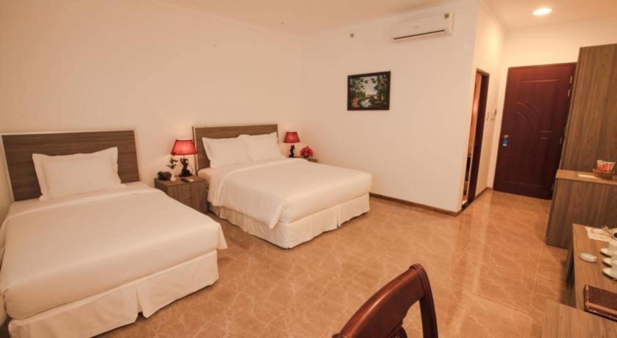 Den Long Do Hotel Nha Trang Luaran gambar